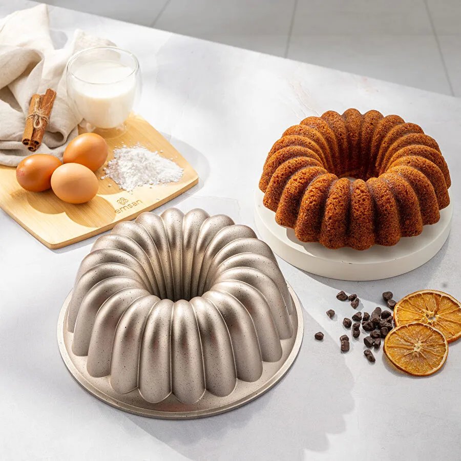 Emsan Golden Alya Döküm Kek Kalıbı 25 cm