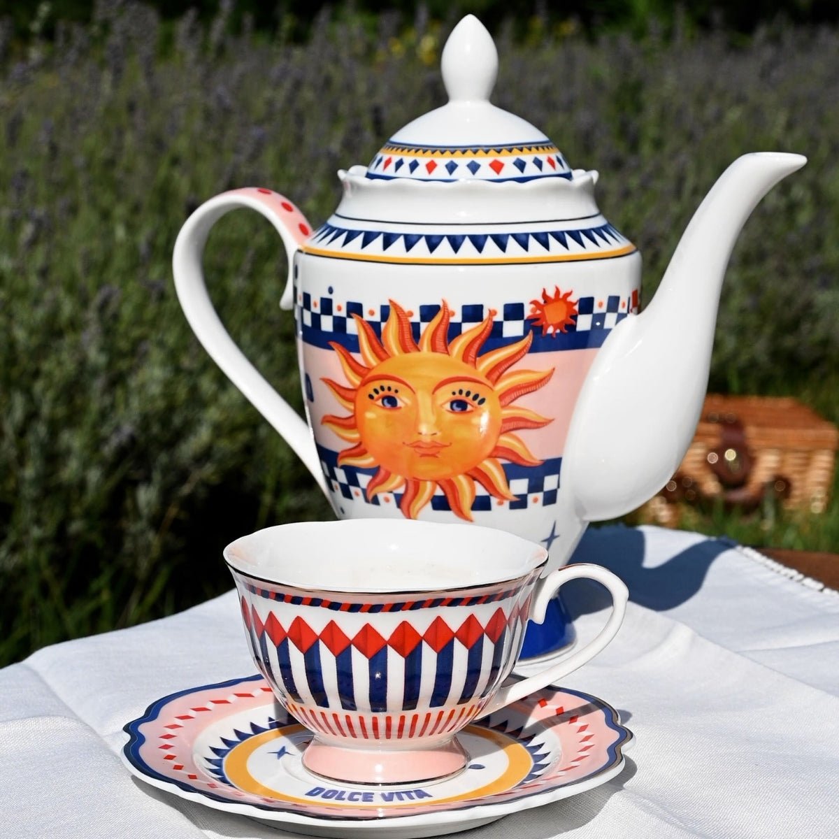 Baci Milano Dolce Vita Güneş Desenli Porselen Çaydanlık 13 Cm