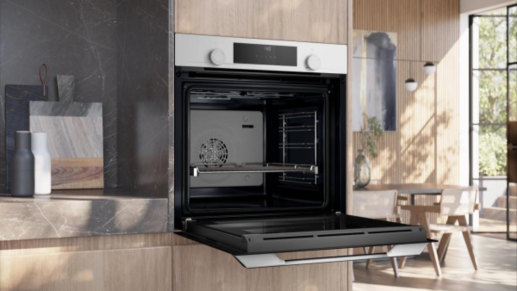 Siemens HU736AEV0T iQ300 Buhar Destekli Ankastre Fırın 60x60 cm Beyaz