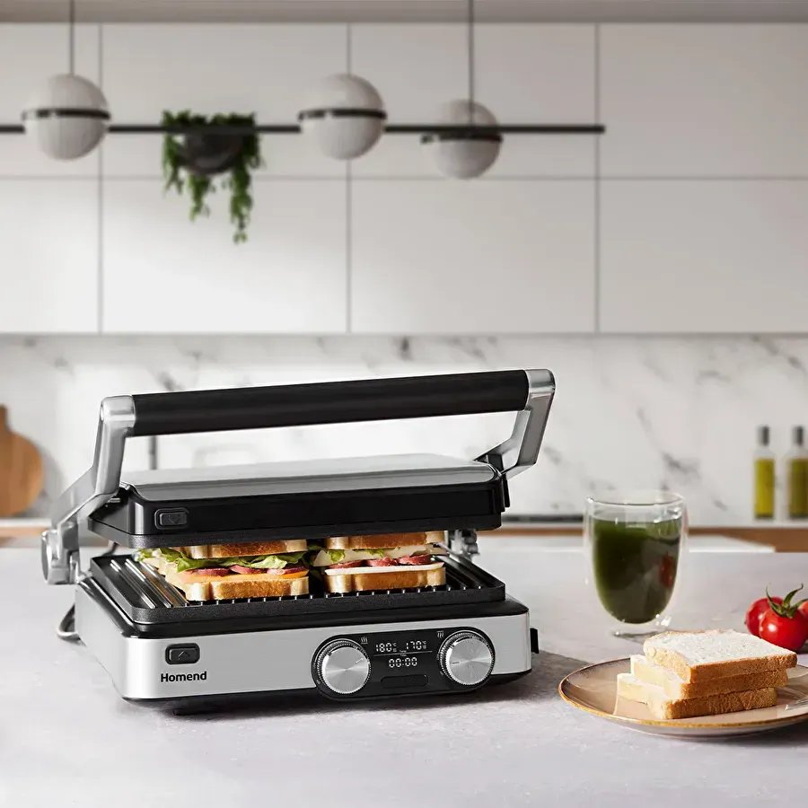 Homend Grilliant 1340H 4 Dilim Kapasiteli Gövde Alt ve Üst Sıcaklığı Ayrı Kontrol Edilebilen Döküm Plakalı Tost ve Izgara Makinesi Inox 2000W