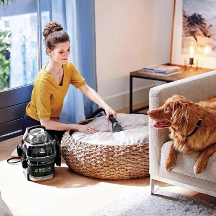Bissell Spotclean Pet Pro Plus Evcil Hayvanlı Evlere Özel Halı – Koltuk Yıkama Ve Leke Çıkarma Makinesi