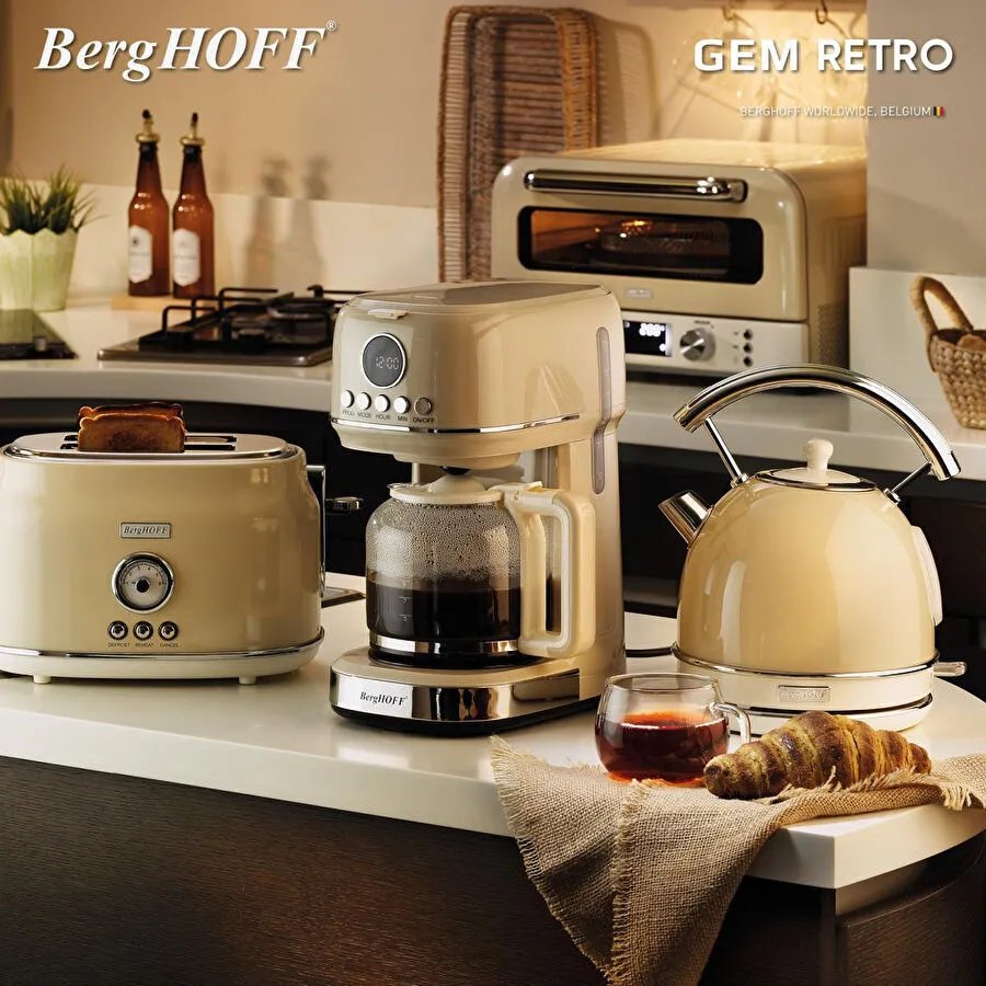 Berghoff Gem Retro Filtre Kahve Makinesi – 900 W, 1,5 L Cam Demlik | Kırmızı