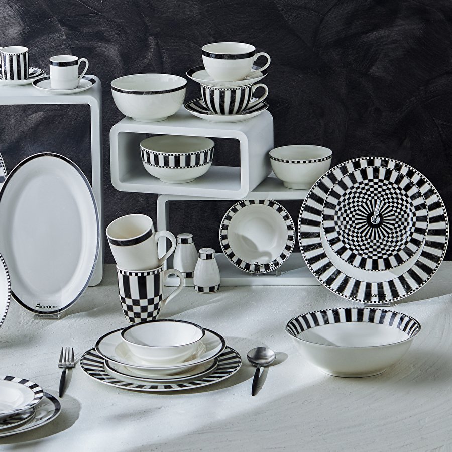 Karaca Damalı Porselen Pasta Tabağı 19 cm