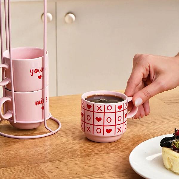 Karaca Dolce Amour Standlı 4 Kişilik Çay Fincan Takımı 160 ml