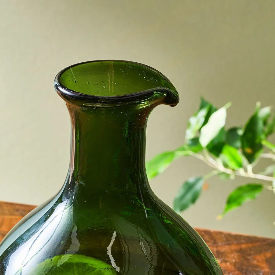 Karaca Merlot Şişe Sürahi 1000 Ml Yeşil