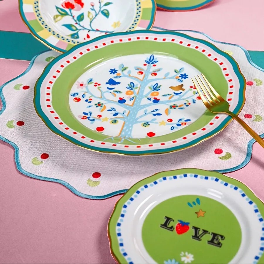 Baci Milano Mamma Mia Love Yazılı Pasta Tabağı 16 cm