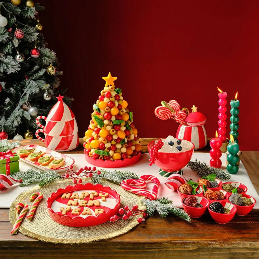 Karaca New Year Yılbaşı Candy Stripe Pasta Tabağı 20,5 Cm