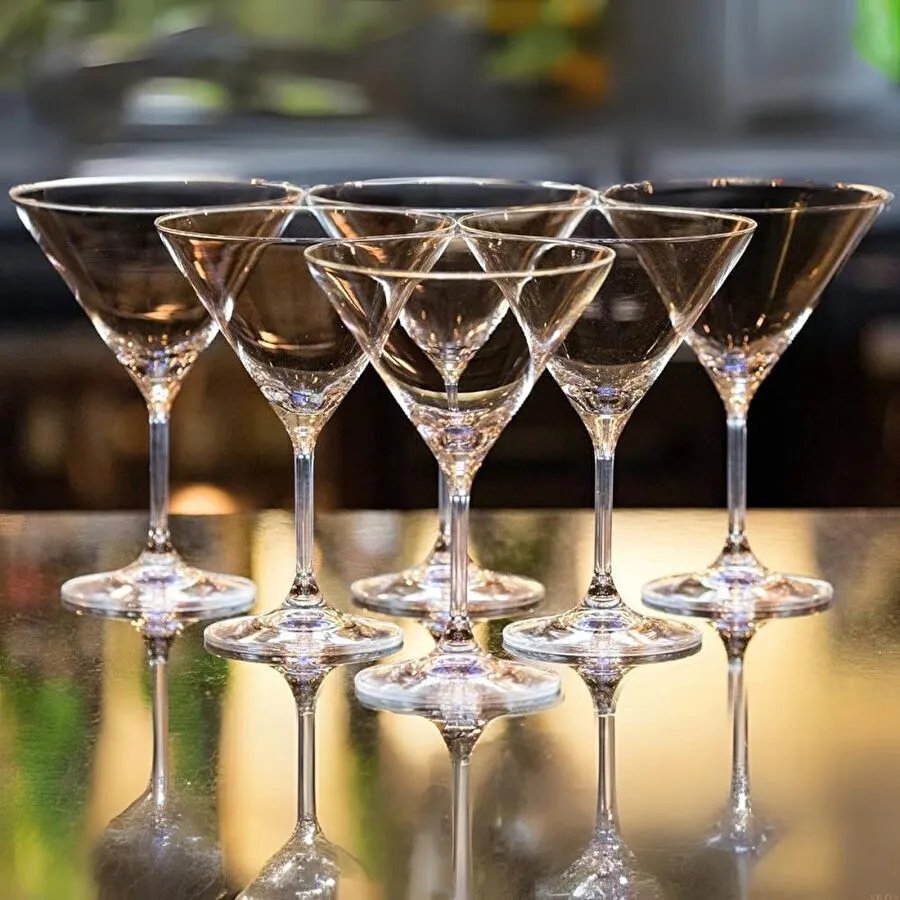 RCR Invino Yüksek Kalite Cam 6'lı Martini Kadehi Seti 350 ml